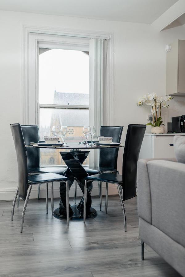 Crosby Apartments ليفربول المظهر الخارجي الصورة